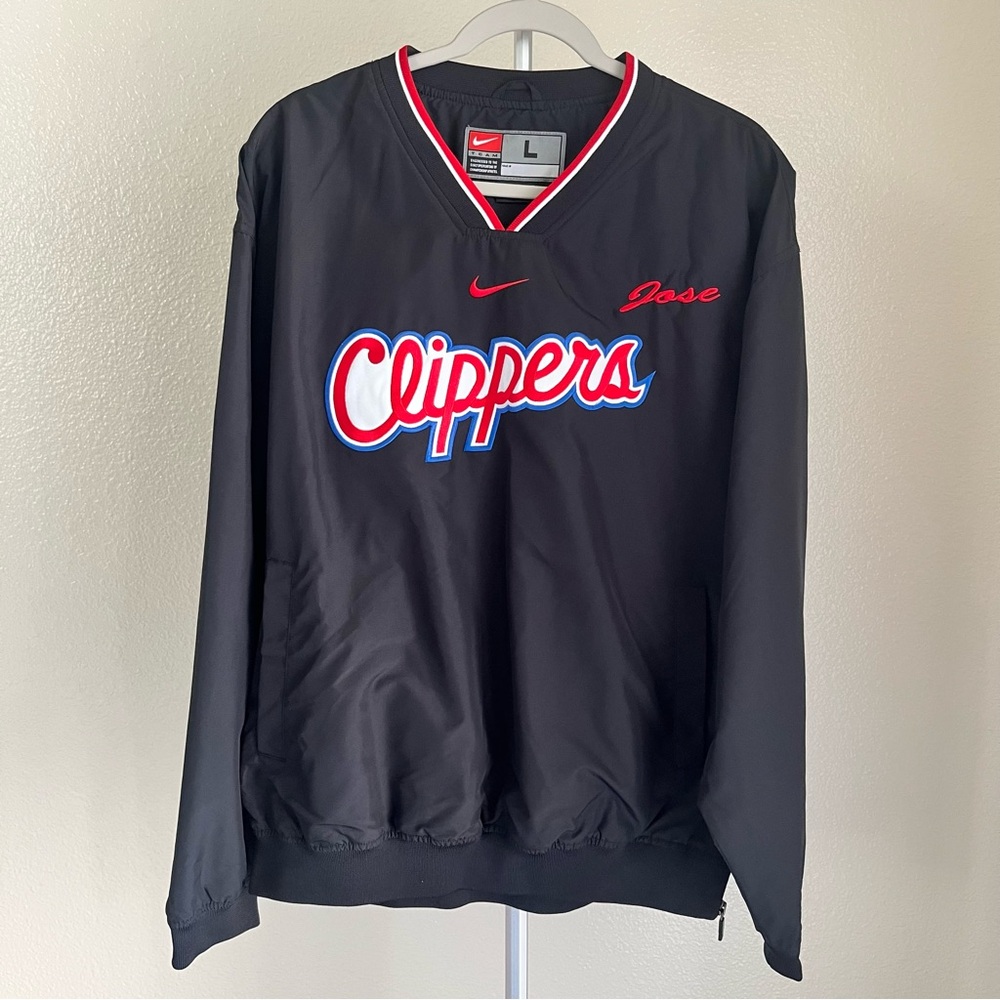 Vintage Nike Los Angeles Clippers V Neck Pullover Windbreaker Size L